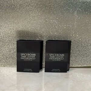 5 for $25 item 🌺 Viktor&Rolf Spicebomb Dark Leather Samples x2